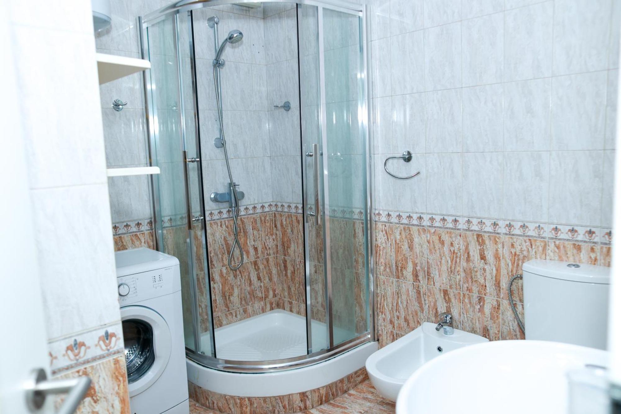 Cherry Apartment Тирана Екстериор снимка
